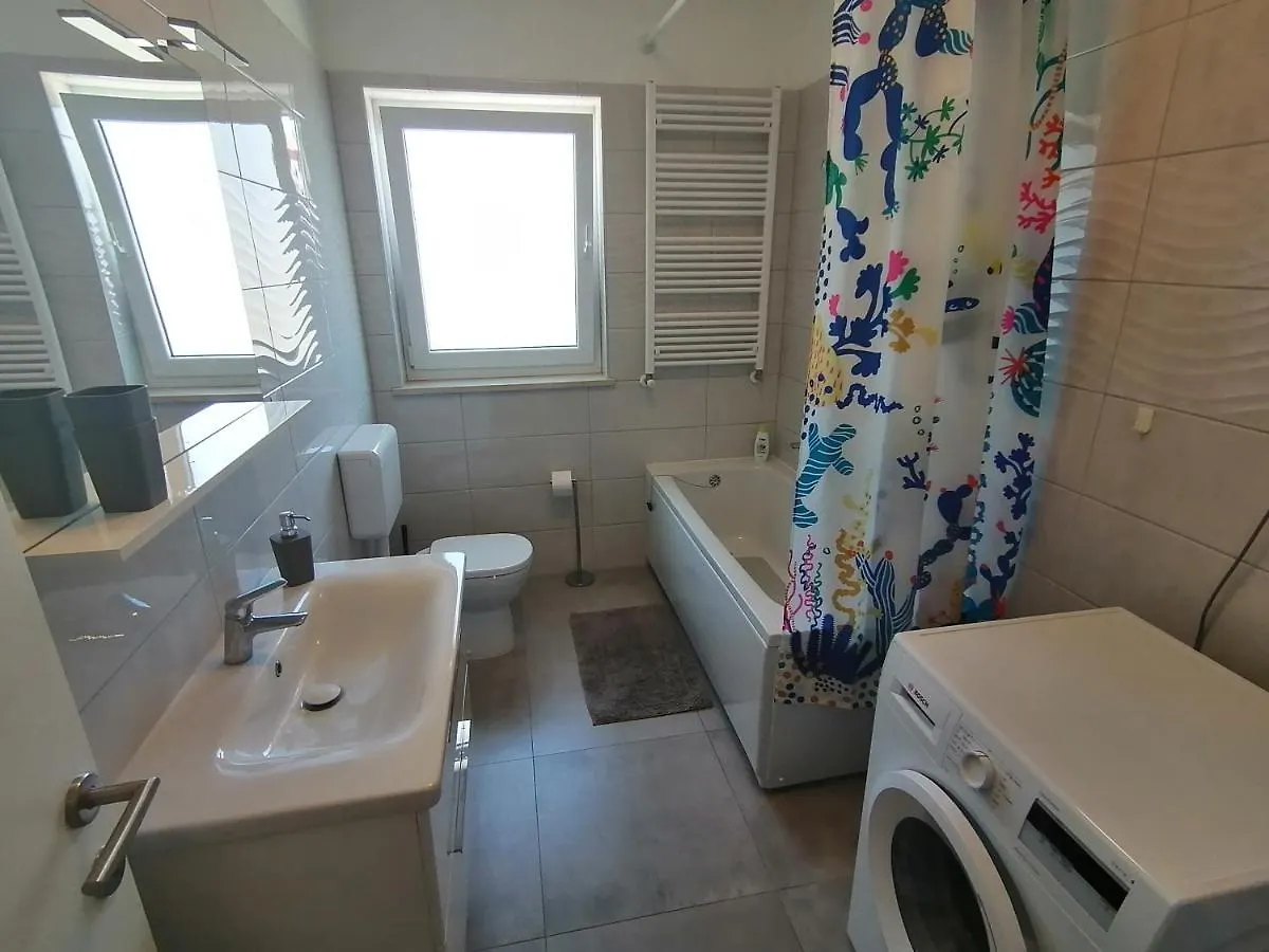 Holiday Apartment Dunja Pula 0*,