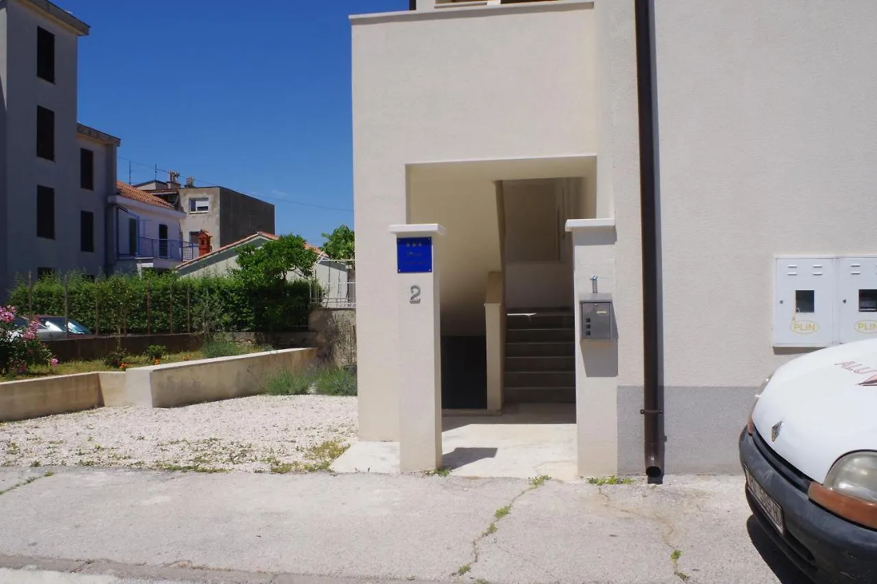 Holiday Apartment Dunja Pula