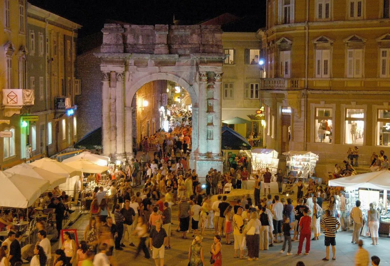 Holiday Apartment Dunja Pula Croatia